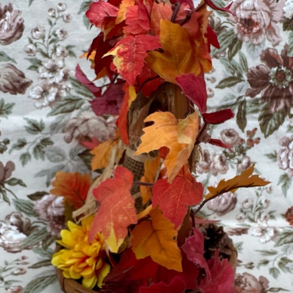 Scarecrow Fall Centerpiece - Picture 7 of 13